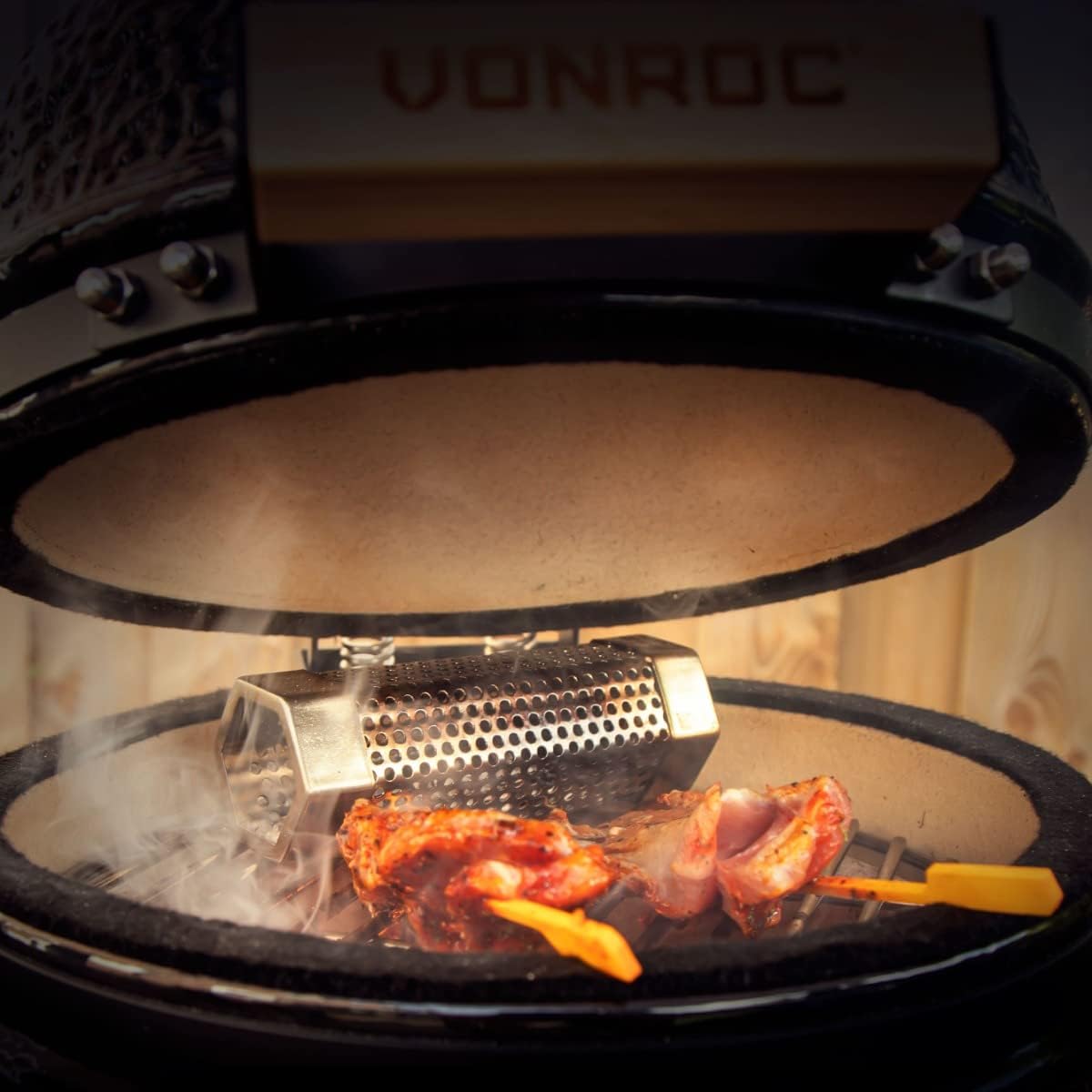 VONROC Kamado barbecue 13 inch - Ø27cm cooking surface - Charcoal barbecue - Ceramic - Tabletop - With base, thermometer, plate setter & rain cover - QUORE