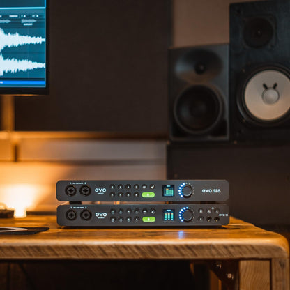 Audient EVO SP8, Studio Preamp Expander, Acht EVO Preamps, 8 x EVO Mic Preamps met Smartgain, 8 x Line Outputs, Mic Preamp, 58dB Mic Gain, 32-Bit AD/DA Converter, Zwart