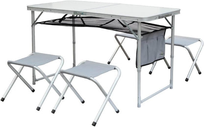 Klaptafel met 4 klapkrukken plus opbergruimte, alles past in een transportkoffer.