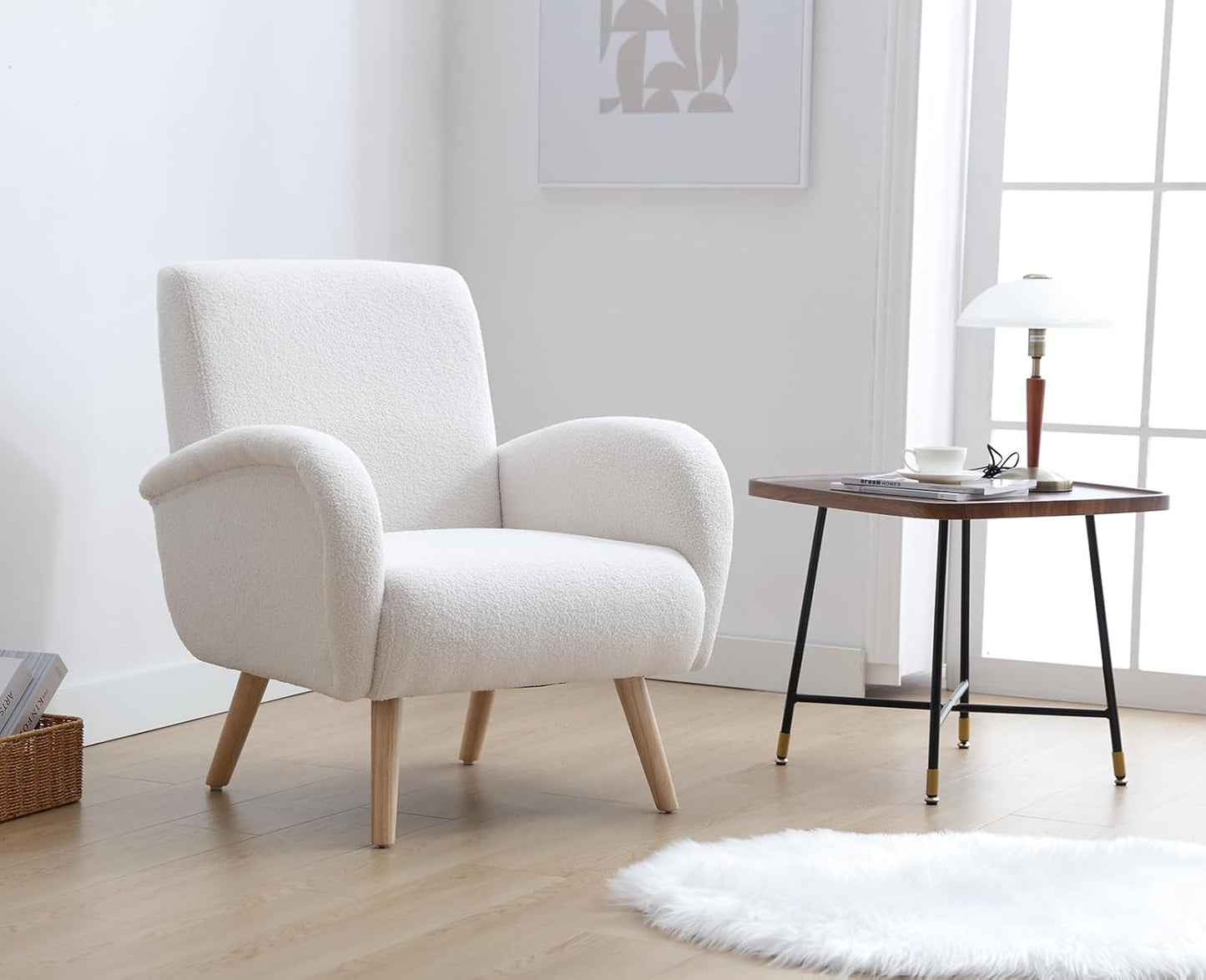 Armchair Upholstered Chair Modern Fur Chair with Wooden Legs Upholstered Chairs for Bedroom/Living Room White
