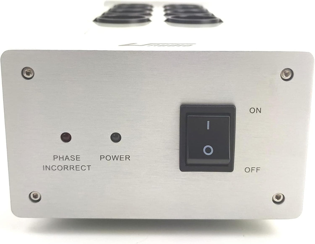 Stroomfilter Zilver – Power Conditioner – Netfilter – Spanningsfilter – Vermogensreiniger – 4 Gefilterde en 4 Directe Stopcontacten – Metalen Behuizing