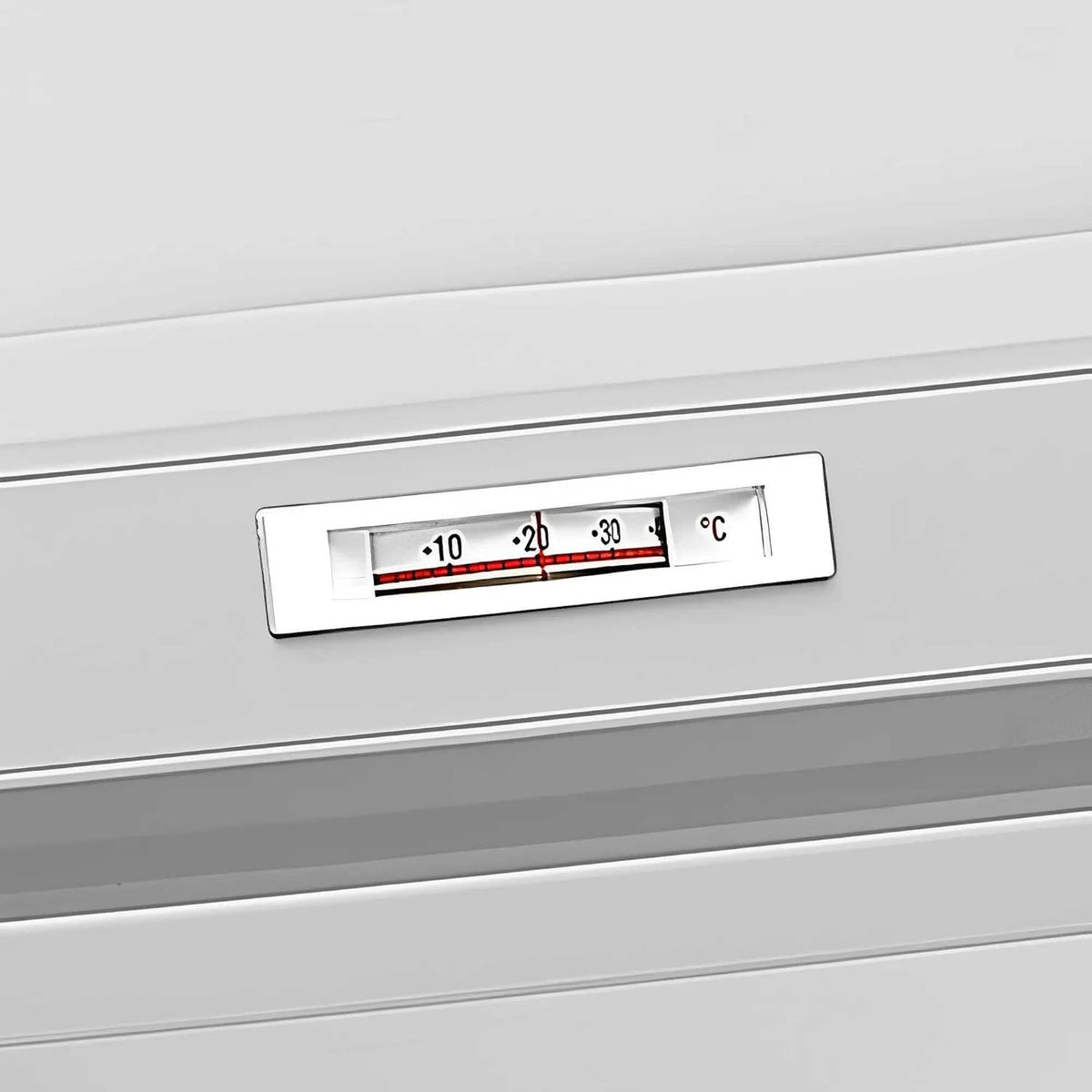 Professionele Vriezer – Diepvriezer – Industriële Vrieskast – Horecavriezer – Verticale Vriezer – 157 Liter Inhoud – 7 Laden Indeling