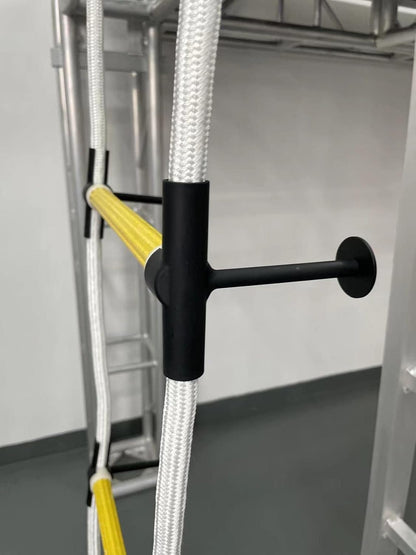 Veiligheidsladder 10 m Vlambestendig - Innovatieve oplossing Ladder met stand-off stabilisatoren, veiligheidskoord en riem - Herbruikbaar - Gewichtscapaciteit tot 900 kg – Veiligheid en Duurzaamheid