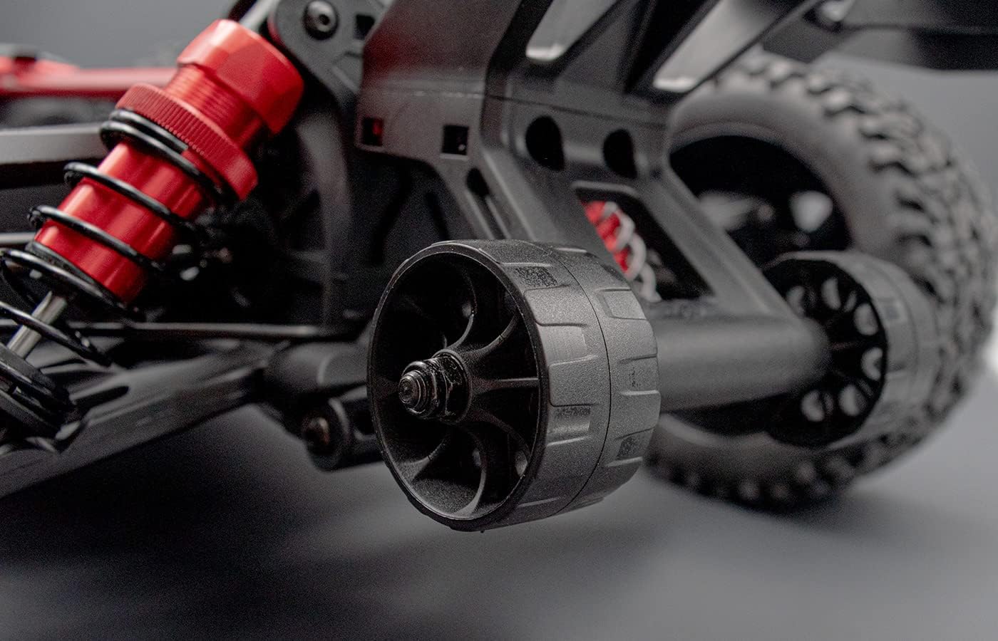 Elektrische Monstertruck – RC Truck – Offroad Buggy – Radiografisch Voertuig – 4WD Auto – 1:7 Schaal – Borstelloze Motor 2100 KV – Topsnelheid 80+ km/u