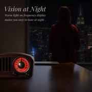 Draagbare Radio - Retro Radio - met FM - MP3-speler - via SD - Bluetooth - AUX - 270° Wijzerplaat - Battery-Aangedreven - 10.6 x 5 x 6.8 cm - Klassiek Walnoot Hout