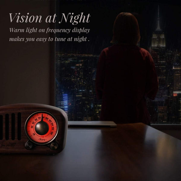 Draagbare Radio - Retro Radio - met FM - MP3-speler - via SD - Bluetooth - AUX - 270° Wijzerplaat - Battery-Aangedreven - 10.6 x 5 x 6.8 cm - Klassiek Walnoot Hout