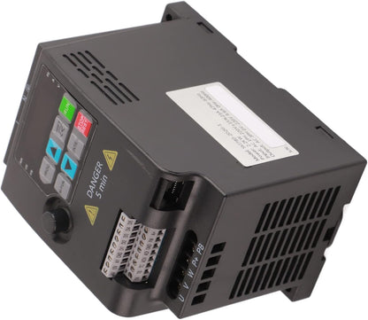 SKI780 Mini VFD 220 V / 380 V omvormer carico Convertitore di frequenza variabele omvormer monofase/trifase CA per motor trifase 0,75/1,5/2,2 kW (220VAC 2,2kW)