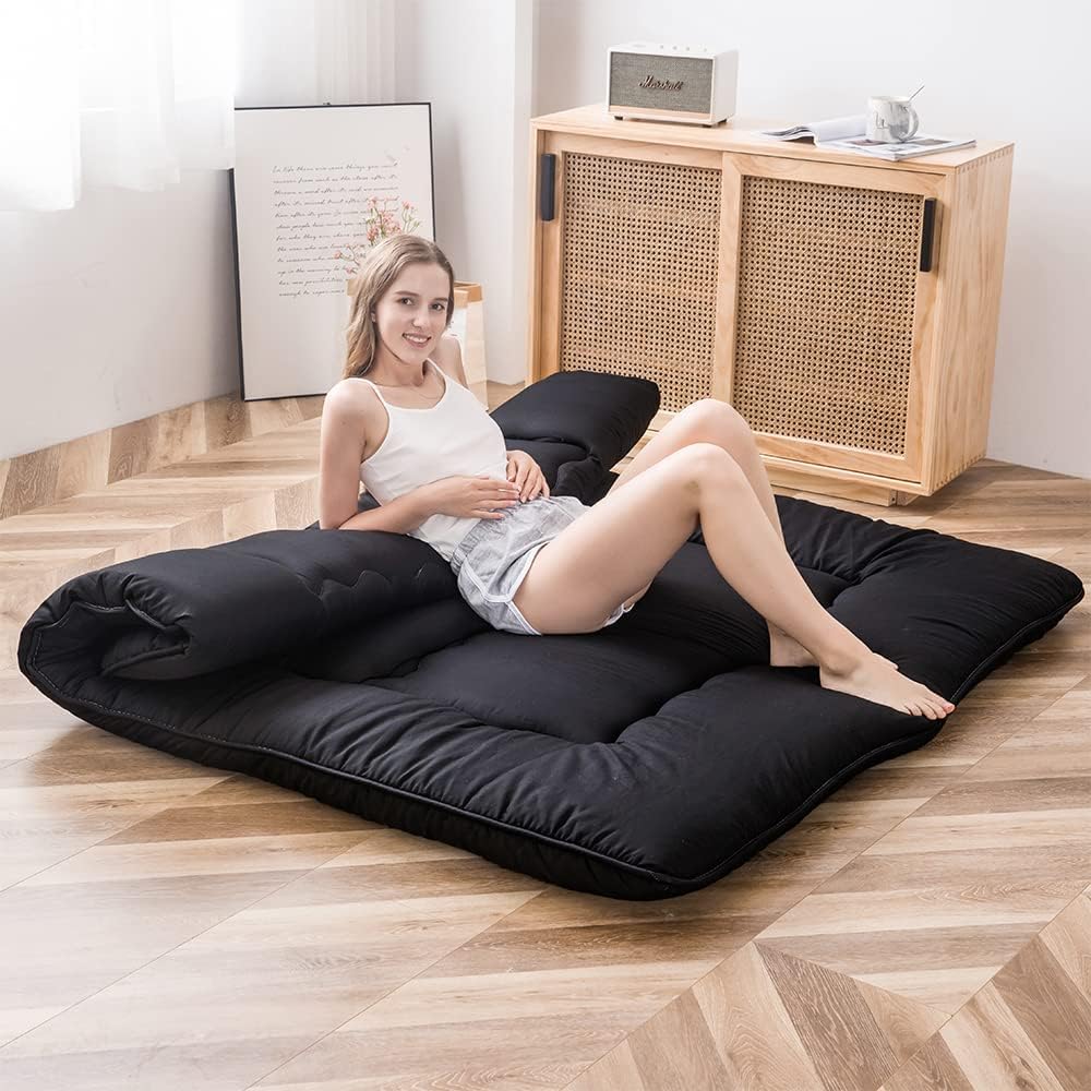 MAXYOYO Futon Floor Mattress, Japanese Floor Mattress, Futon, Foldable, 1 Seater, Quilted Mattress for Guest Travel and Camping(Black,150x200cm)