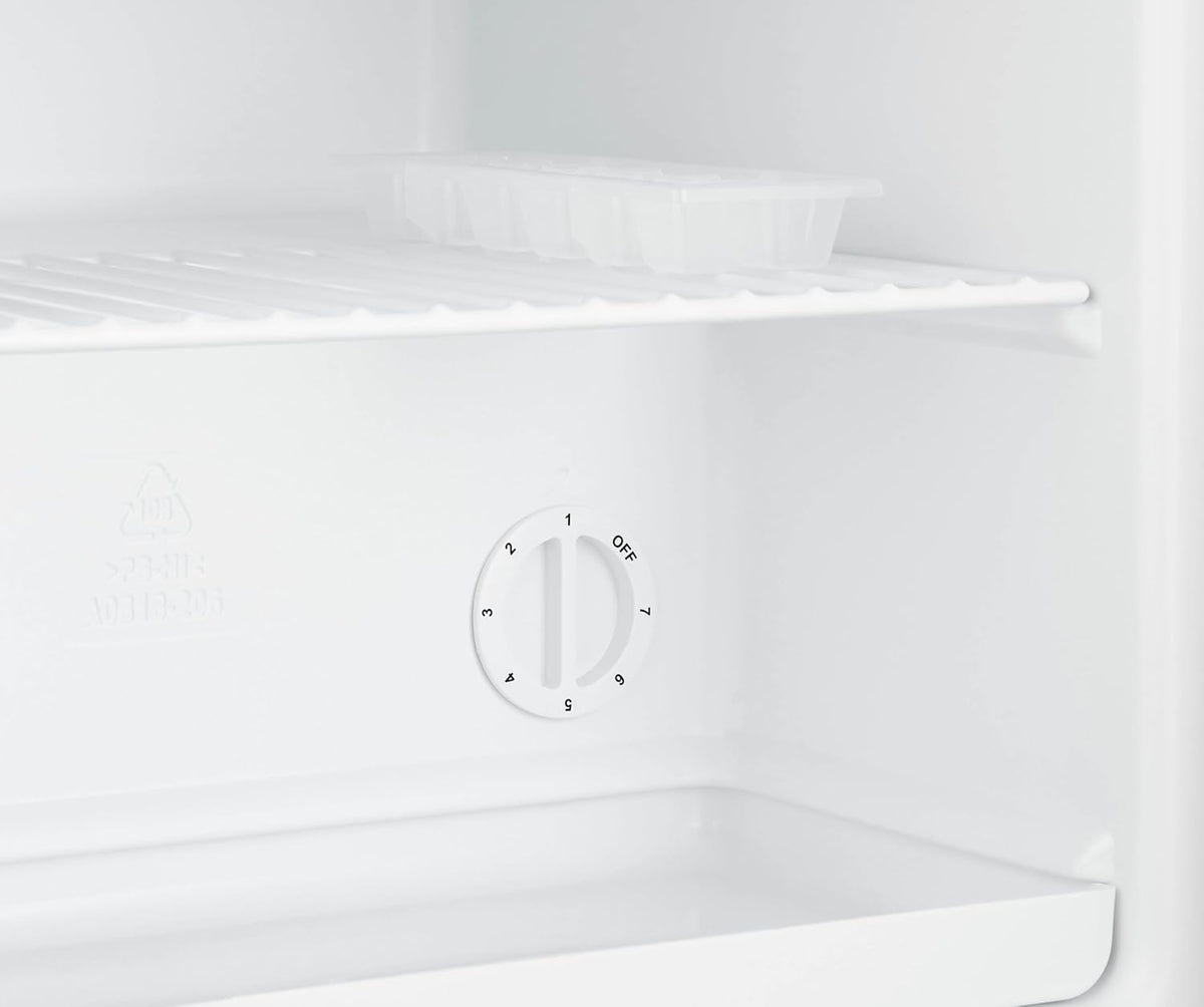 Tomado TFM4402W - Mini freezer - Freestanding - Bar model - 31 liters - White - QUORE