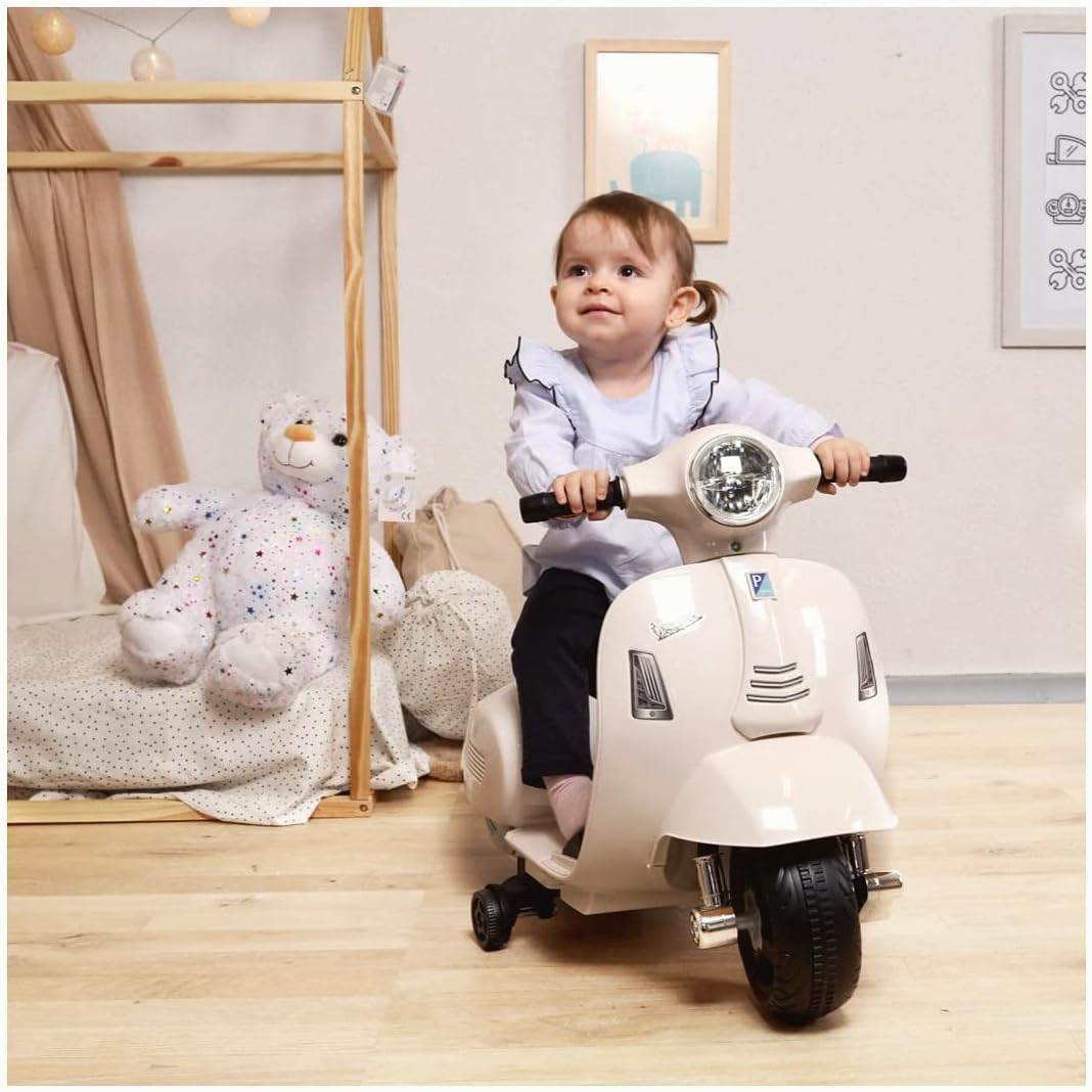 TURBO CHALLENGE - Vespa Gts - Elektrische Drager - 119153 - Scooter - Roze - Klaar om te Rijden - Maximaal 25 kg - Plastic - Oplaadbare Batterijen - Vanaf 24 maanden