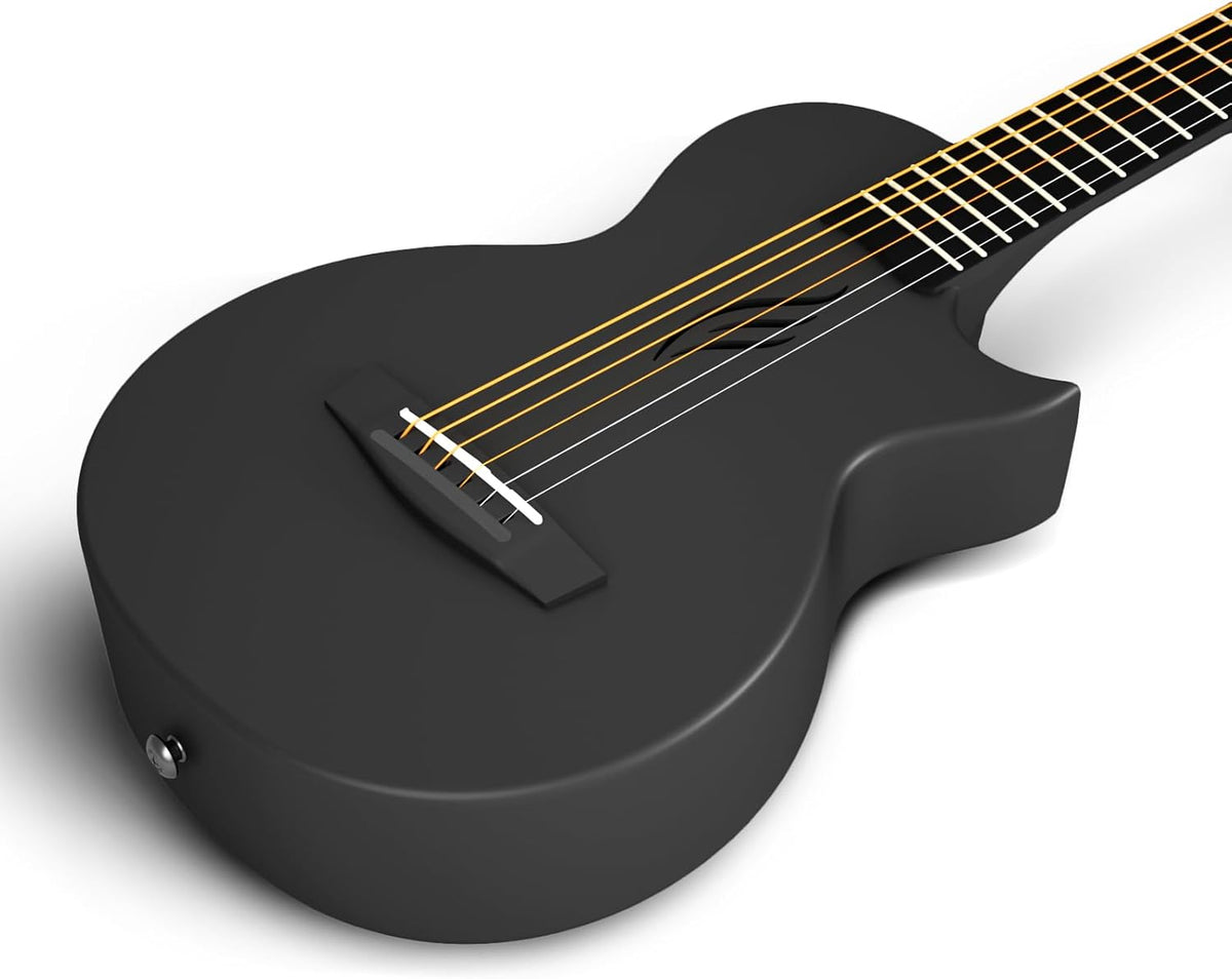 Enya Nova Go Mini-gitaar, zwart, 1/4 van koolstofvezel, voor kinderen, volwassenen, beginners, reisgitaar, muzikale opvoeding voor kinderen, cadeau voor Pasen, verjaardag, Kerstmis