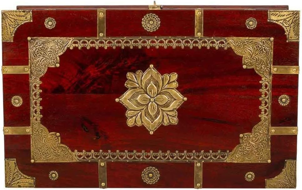 Baul de madera acabado artesanal