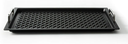 Klaus grillt Gastronorm grillplaat GN 1/1 met BBQ-grillbasis voor inductie door AMT Gastroguss 53 x 33 cm 2 cm hoog met roestvrijstalen handgrepen Lotan® antiaanbaklaag AMZN-KG-I-2533-G-BBQ