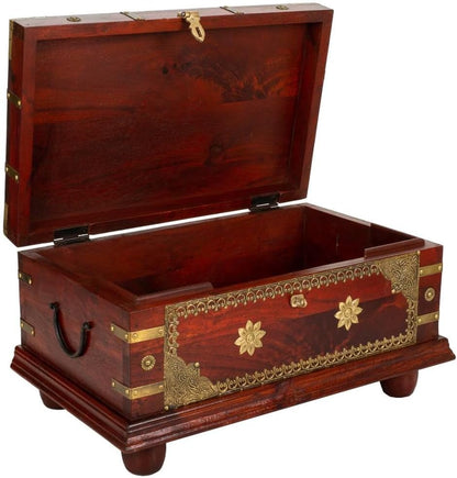 Baul de madera acabado artesanal