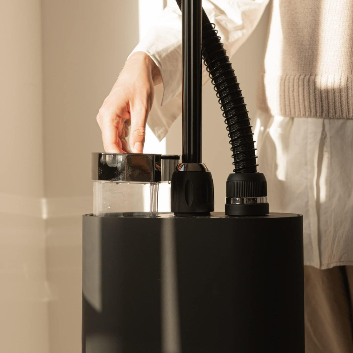 Stoomstrijkijzer – Kledingstomer – Verticale Stomer – Strijkstomer – Stoomapparaat – 2000W – 42 G/Min Stoomafgifte