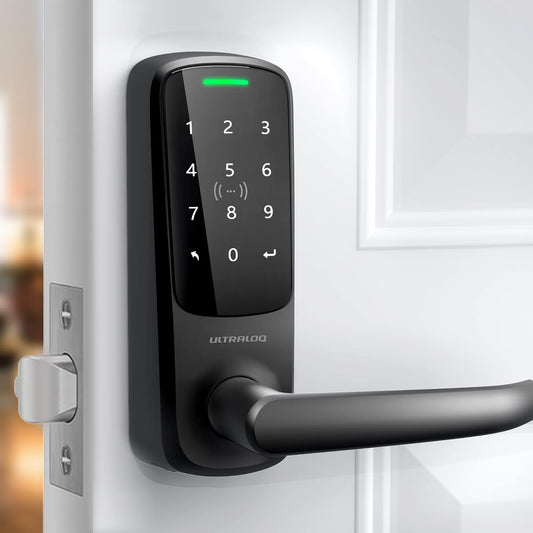 ULTRALOQ Latch 5 ingebouwd WiFi Smart Lock met NFC, 5-in-1 sleutelloos toegangsdeurslot met Bluetooth, slimme handgreep met toetsenbord (zwart)