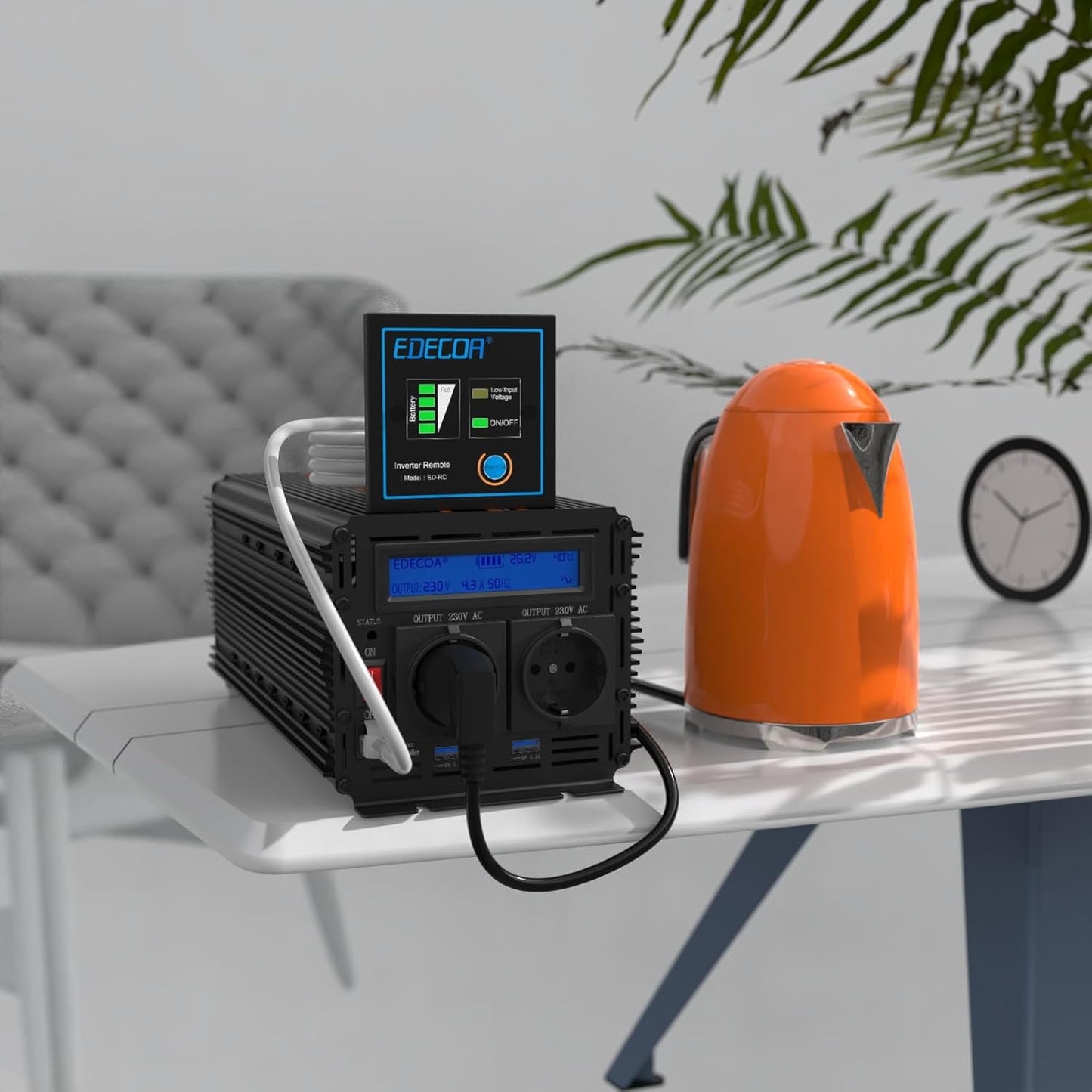 EDECOA 2000W Omvormer 24V naar 220V 230V Spanningsomvormer Gewijzigde Sinus Inverter Modified Sine Wave met Afstandsbediening LCD Scherm 2 EU Stopcontacten 2 USB Poorten