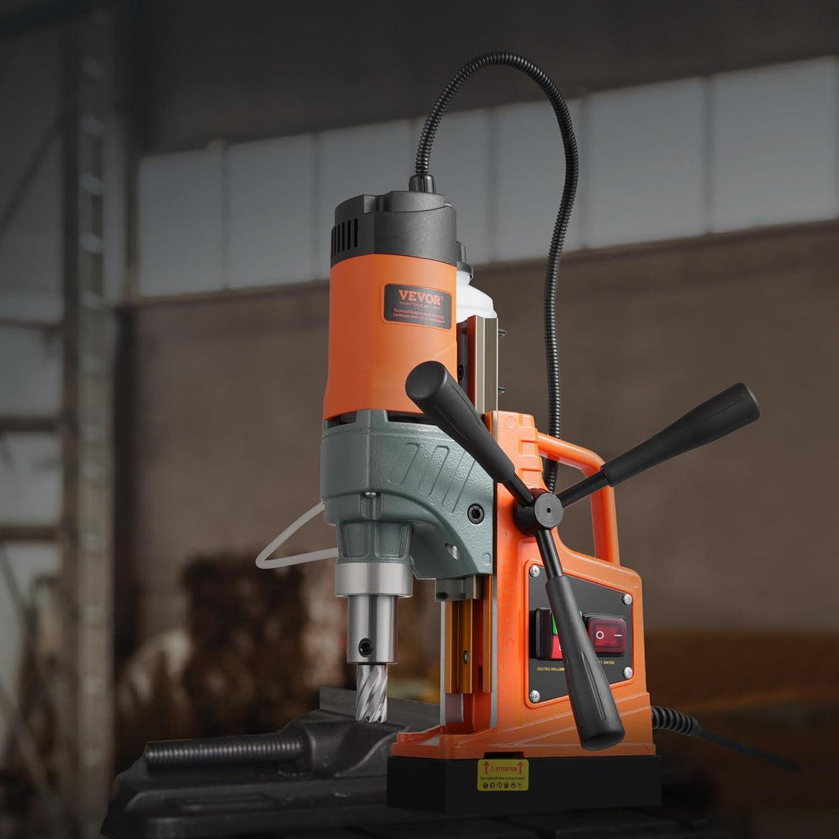 Magnetische Boormachine – Kolomboormachine – Metaalboor – Elektromagnetische Boor – Draagbare Boormachine – 1450 W Motorvermogen – 12.500 N Magnetische Houdkracht