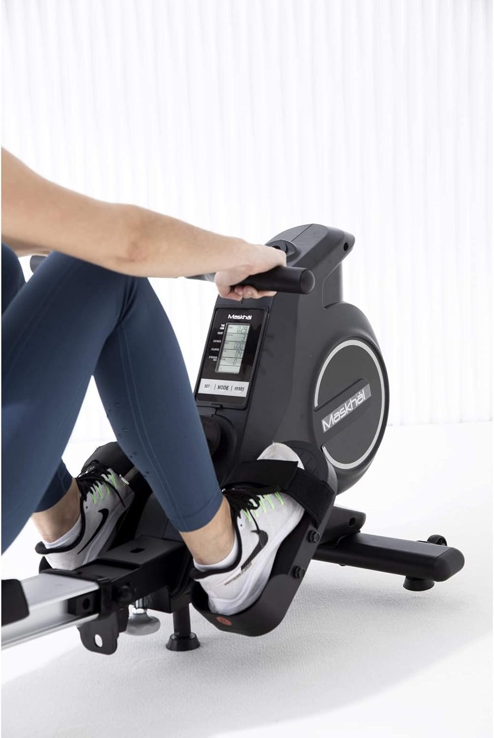 Home Rowing Machine MK270, Rowing Training at Home or Gym, 8 Resistance Levels, LCD Console, Bluetooth Connection to Mobile Phone or Tablet. - QUORE