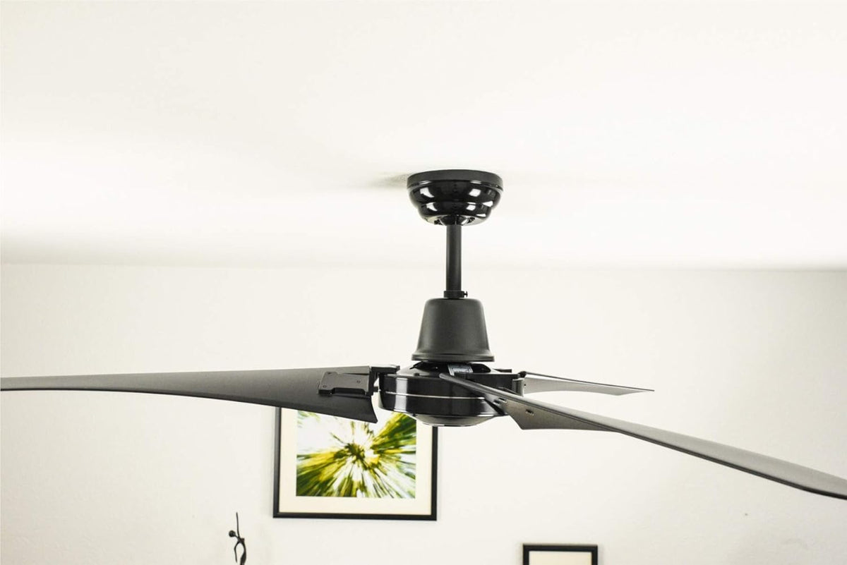 Plafondventilator Vourdries industrieel design, zwart, Ø 142 cm, met afstandsbediening, zonder verlichting