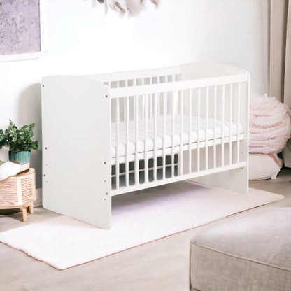 Babybedje – Ledikant – Babybed – Bedje – Reisbedje – Verstelbare Bodem 3 Hoogtes – Massief Dennenhout & MDF – 120x60 cm – Wit Gelakt