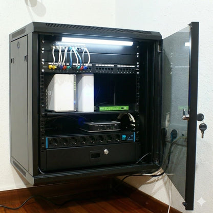 Infitronic INWS1109-19 inch wandkast - serverkast - netwerkkast - met glazen deur 600 x 450 x 500 mm (9 U)