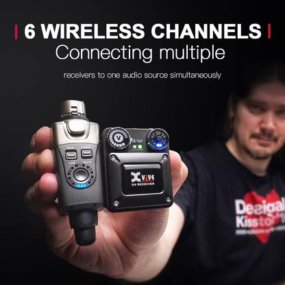 Xvive U4R4 In Ear Monitor Draadloos Systeem Professioneel IEM Systeem voor Live Optreden, Studio en Bandrepetitie (4 ontvanger en 1 zender)