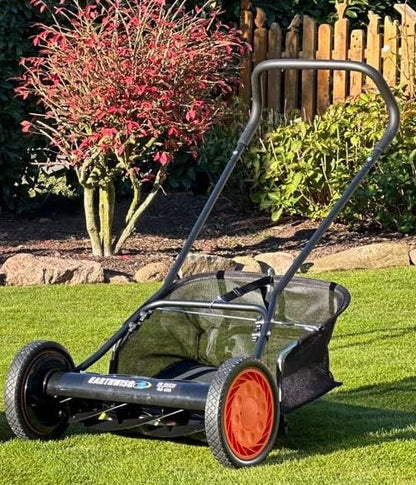 Handgrasmaaier – Kooimaaier – Gazonmaaier – Grasmaaier – Manuale Grasmaaier – 7 Warmtebehandelde Messen – Maaibreedte 45,7 cm met Opvangmand