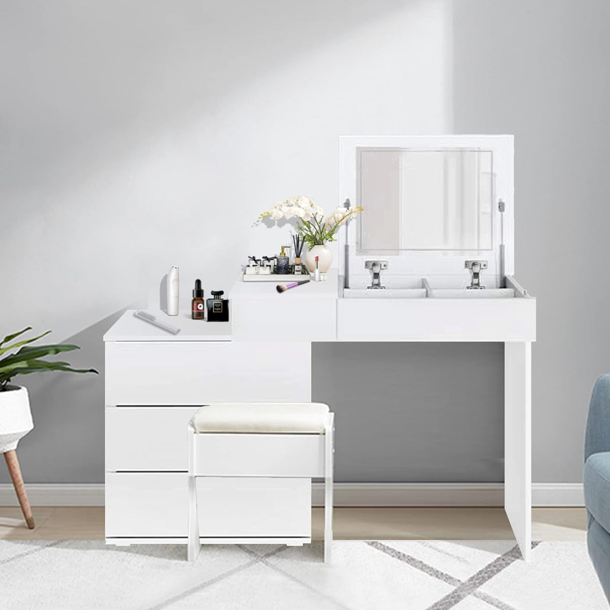 ML-Design Dressing Table White With Folding Mirror, 4 Drawers & 4 Compartments, 117.5x78x45cm, Cosmetic Table For Women & Girls, Made of MDF Wood, Makeup Table - QUORE