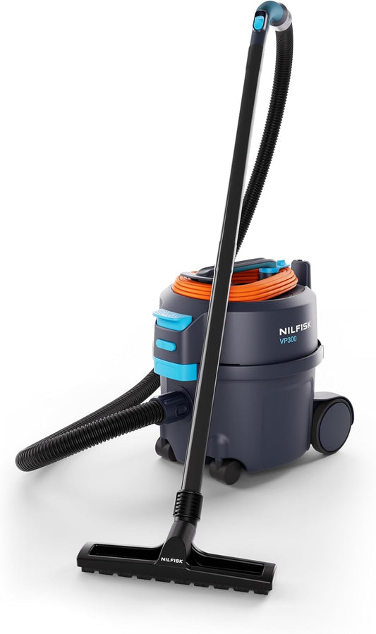 NILFISK Droogzuiger VP300 HEPA EC S2 EU – incl. filter en sproeiers (afmetingen 398 x 340 x 395 cm, kleur donkerblauw, filterzak volume 10 l, gewicht 4,5 kg) 107421142