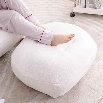 Wiegstoel – Schommelstoel – Fauteuil – Relaxstoel – Loungechair – Crèmekleurige Stof – Ergonomisch Ontwerp – Inclusief Voetenbankje