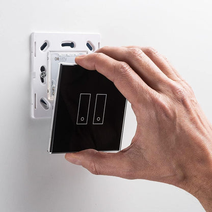 iotty E2 PLUS Wi-Fi slimme schakelaar voor lampen en deuren, compatibel met Google Home, Alexa en Siri, IOS en Android app, verlicht glaspaneel, temperatuur- en helderheidssensoren