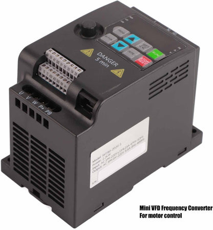 SKI780 Mini VFD 220 V / 380 V omvormer carico Convertitore di frequenza variabele omvormer monofase/trifase CA per motor trifase 0,75/1,5/2,2 kW (220VAC 2,2kW)