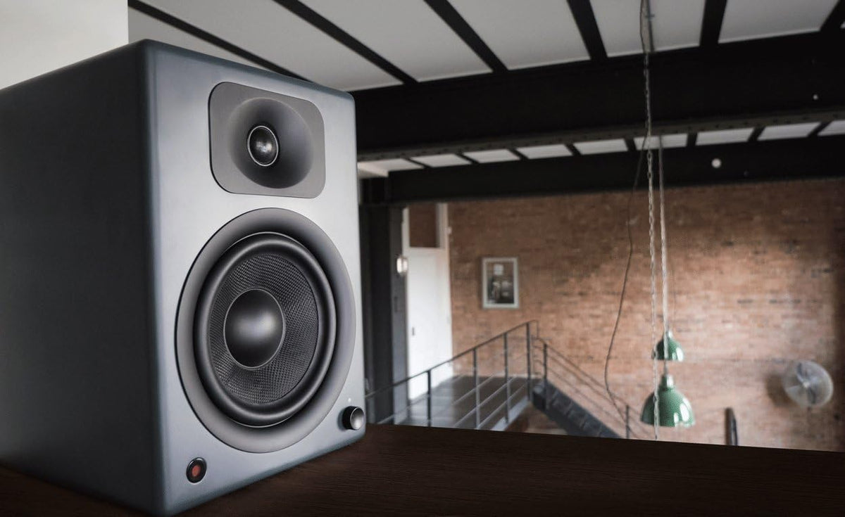 wavemaster TWO PRO stone gray – luidsprekersysteem (110 Watt) met Bluetooth streaming, digitale poorten en IR-afstandsbediening actieve boxen gebruik voor tv/tablet/smartphone, donkergrijs (66352)