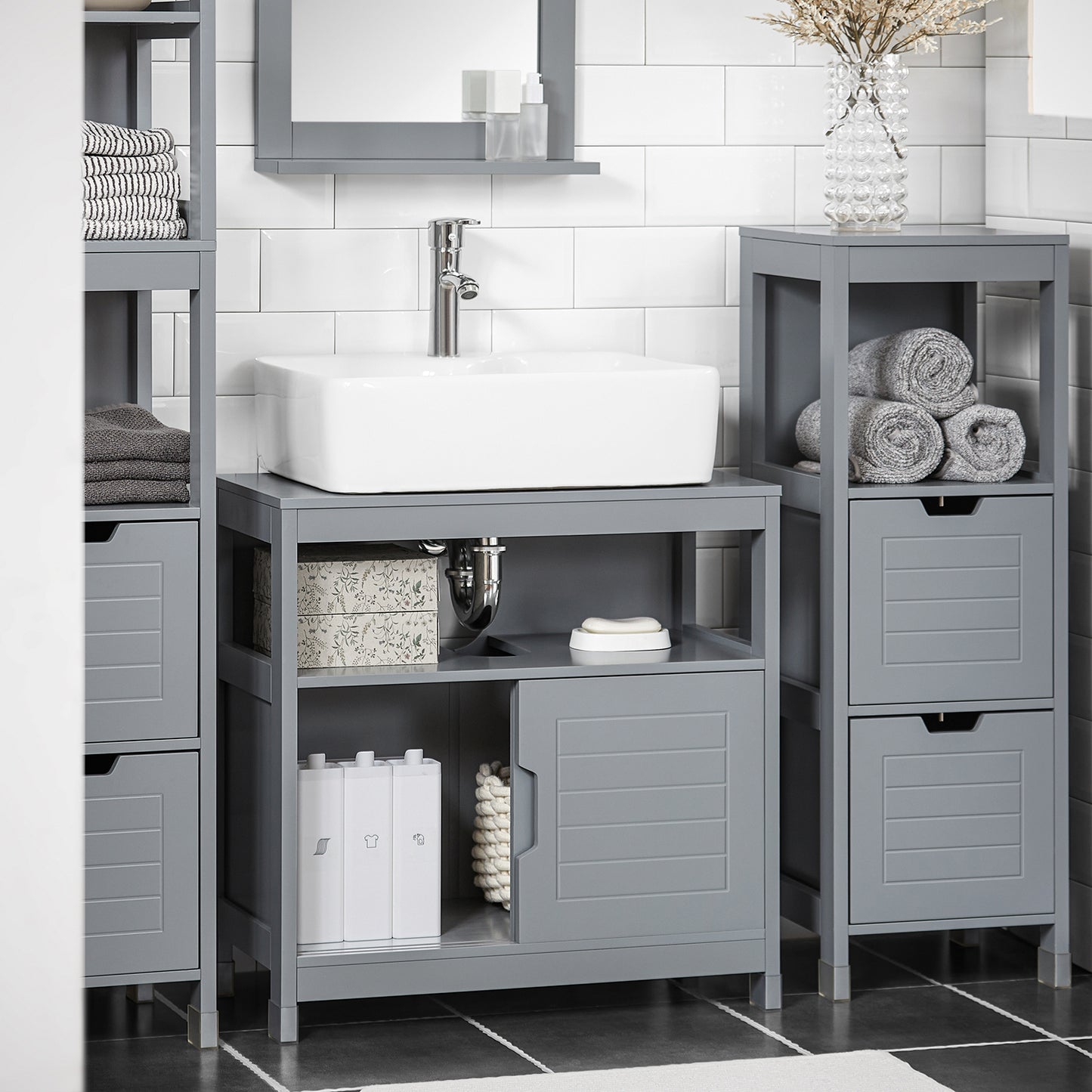 Badkameronderkast – Badkamerkast – Wastafelonderkast – Opbergkast – Kastje – Compact – MDF Met Voetjes – 60x61x30 cm – Grijs Steel
