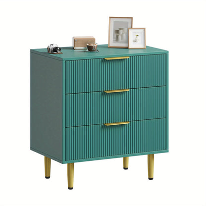 Nachtkast – Nachtkastje – Ladekast – Dressoir – Opbergkast – Groen Met Gouden Accenten – 3 Ruime Lades – Compact En Ruim (71x43x76 cm)