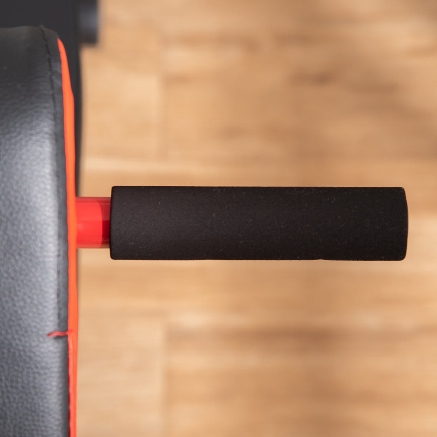Verstelbare Fitnessbank – Multifunctionele Trainingsbank – Gewichtbank – Buikspierbank – Home Gym Bank – Zwart Rood – Stalen Frame – 7-Voudig Verstelbaar