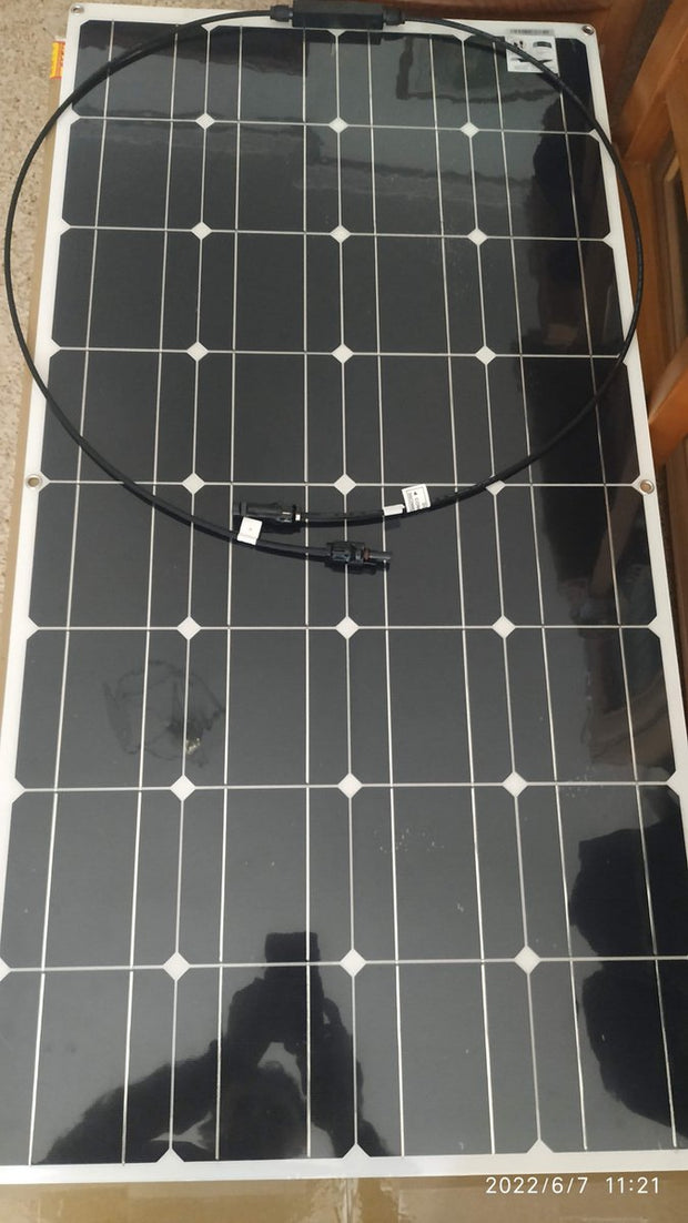 Flexibel Zonnepaneel - Compleet Pakket - 100W Solar Energy System - Buigbaar - UltraDun 3MM - Lichtgewicht - Zonnepaneel Camper