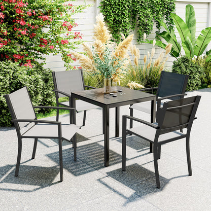 Weerbestendige Tuin- en Terrastafel – Buiten Tafel – Balkon Tafel – Camping Tafel – Tuinmeubel – Zwart – Aluminium Frame – Houtlook Kunststof Blad – 73x73 cm – Voor 4 Personen