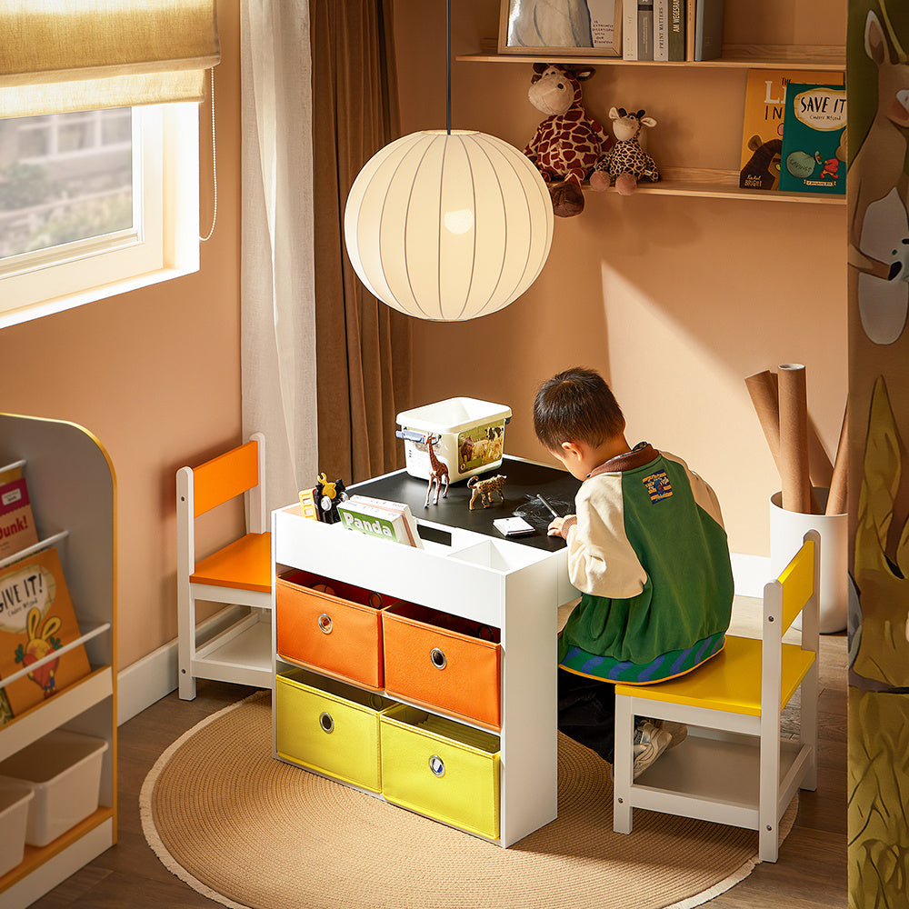 Speelgoedtafel – Activiteitentafel – Kindertafel – Kindermeubel – Tafel Met Stoelen – Dubbelzijdig Tafelblad – 4 Opbergmanden – MDF & Hout – Geschikt Voor Kinderen Vanaf 14 Jaar