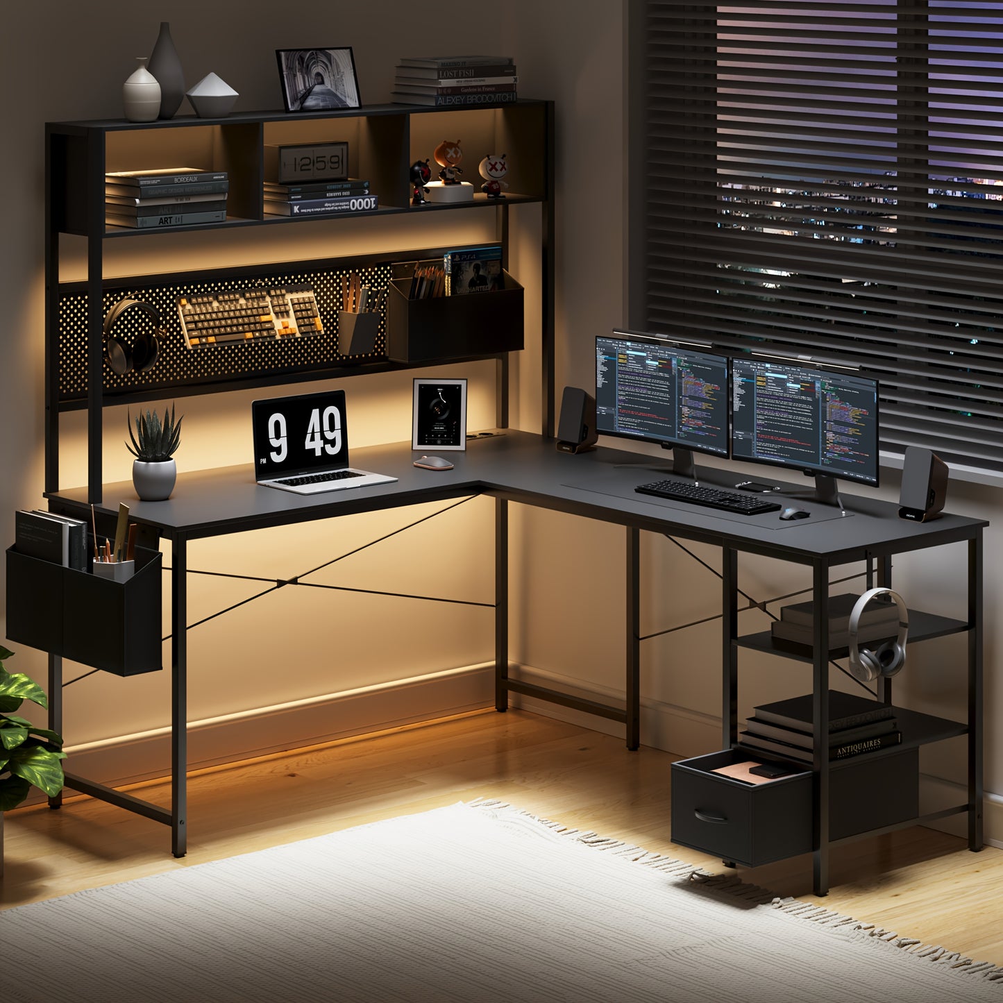 L-vormig bureau – Hoekbureau – Computerbureau – Gamersbureau – Werkbureau – Zwart – Metalen legering frame – 170 cm breed – Met opberglade en planken