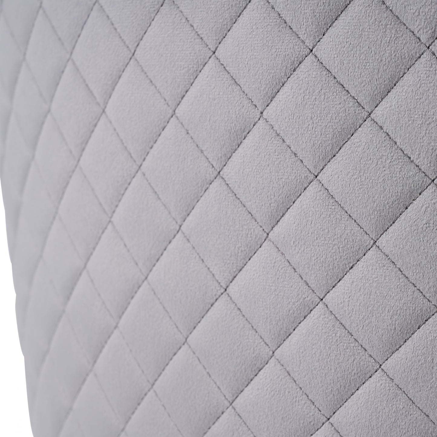 Eetkamerstoel – Stoel – Kuipstoel – Loungestoel – Zithoekstoel – Deluxe Grijze Velvet Bekleding – Diamantvormige Rugleuning – Zilveren Metalen Poten – Set van 2