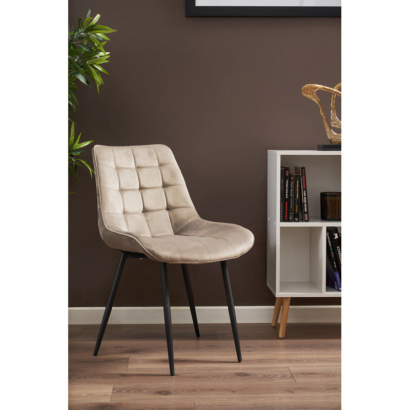 Beige Stoel – Fauteuil – Eetkamerstoel – Zitstoel – Lounge Stoel – Velvet Bekleding – Metalen Poot – Hoogte 83 cm – Draaggewicht 130 kg