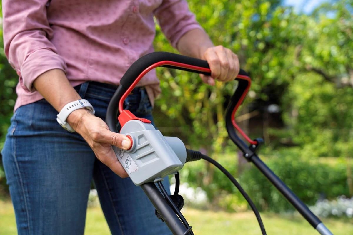 IKRA Elektrische Grasmaaier IERM 1638-1, 1600W, maaihoogte 30-75mm, maaibreedte 38cm, incl. reservemes