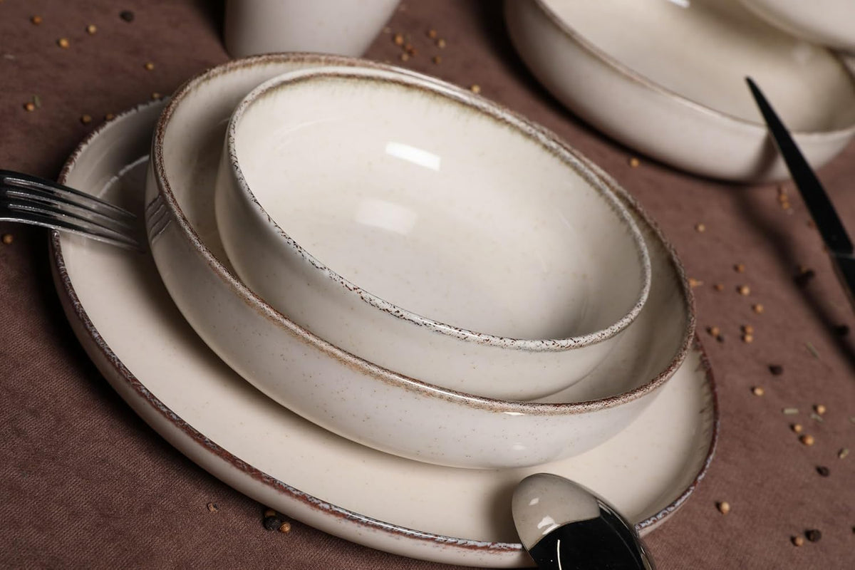 Elegante 16-delige dinerset, 100% porselein, crèmekleur, inclusief 4 borden (24 cm), borden (20 cm), kommen (15 cm), mokken, vaatwasmachinebestendig en magnetronbestendig