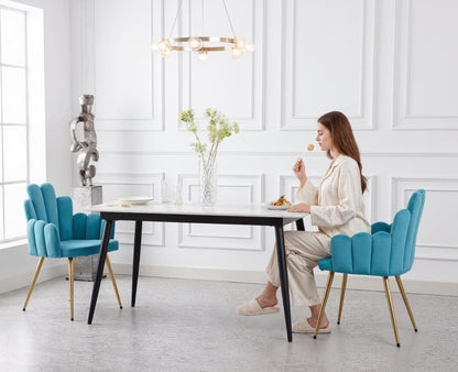Velours Eetkamerstoel – Fluwelen Stoel – Accentstoel – Keukenstoel – Fauteuil – Set Van 2 – Zachte Blauwe Bekleding – Gouden Metalen Poten - QUORE
