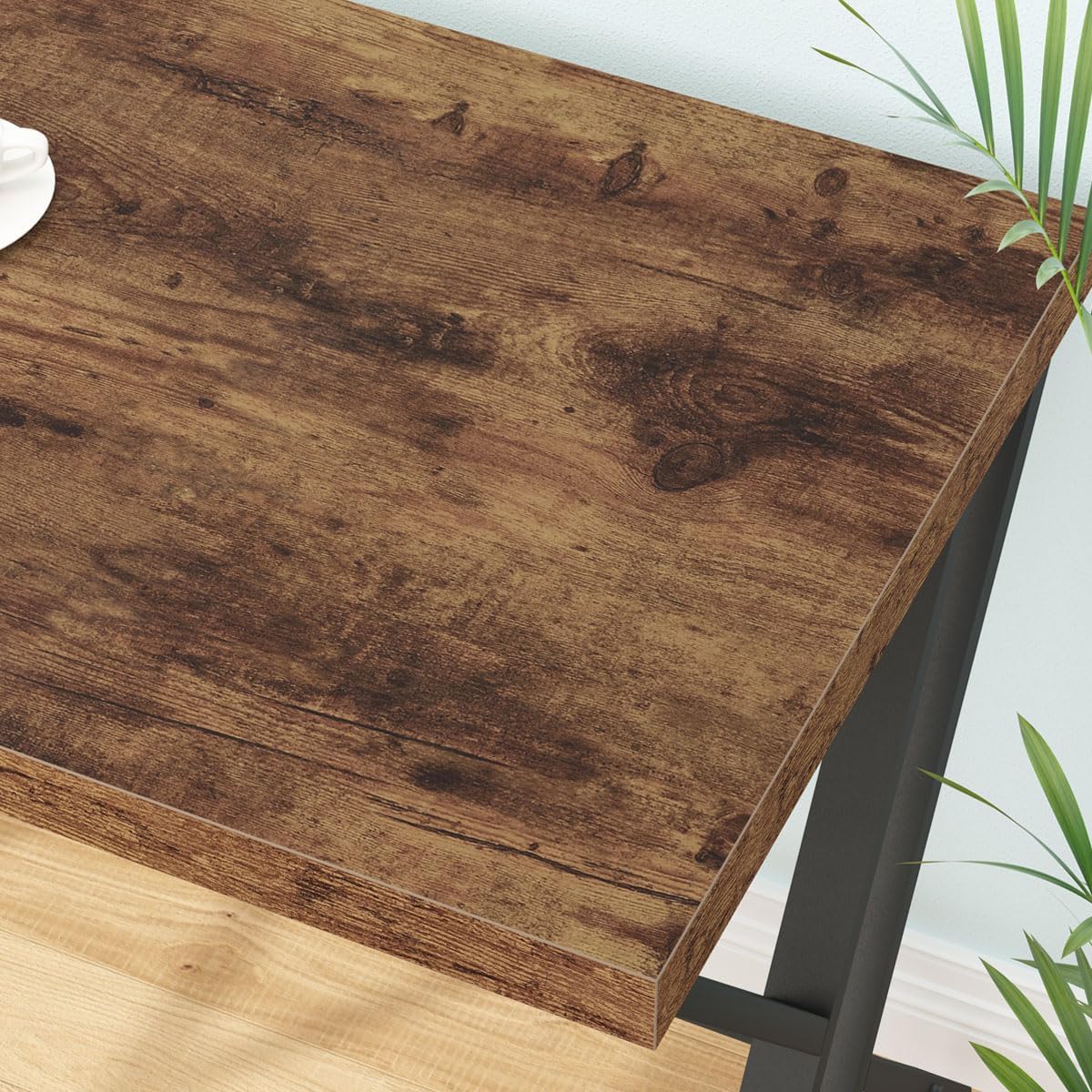 LVB Rustiek computerbureau, metalen houten bureau voor thuiskantoor, industrieel eenvoudig studiebureau voor schrijfwerk, houten student gaming computer pc-tafel met opbergruimte voor slaapkamer, 140
