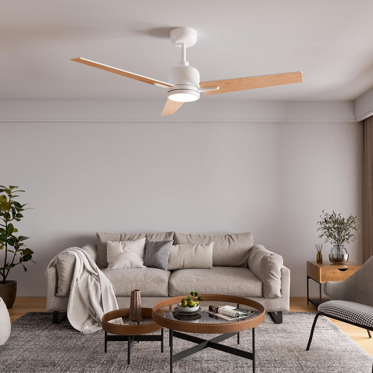 Newday Plafondventilator met Lichten en Afstandsbediening, 122cm Witte Houten Plafondventilator met Lampen Dimbaar, Rustige Omkeerbare DC Plafondventilator met 6 Snelheden voor Woonkamer Terras