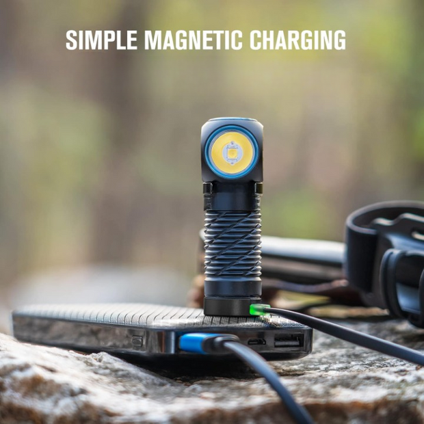Koplamp - Hoofdlamp - Oplaadbare Zaklamp - Multifunctionele - met Rood Licht - 2 Mini Koud Wit LED - 1100Lm - 50m Lichtbereik - voor Kamperen - Hardlopen - Wandelen - Speleologie - Noodgevallen - 650mAh - IPX8 - Zwart