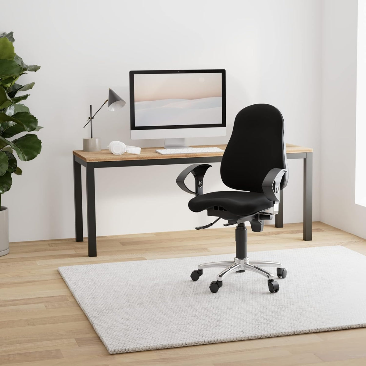 Ergonomische Bureaustoel – Bureaustoel Met Beweegbare Zitting – Draaistoel – Werkstoel – Sitness stoel – Traploos Verstelbare Rugleuning – In Hoogte Verstelbare Armleuningen – Zwarte Ademende Bekleding – Stabiel Verchroomd Stalen Frame